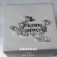 ราคา ต่างหูจี้ดาวเคราะห์ประดับเพชร Vivienne Westwood Saturn ผู้หญิง (20480619111)