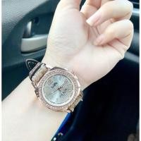 ราคา นาฬิกาข้อมือผู้หญิง Coach ตัวเรือนล้อมคริสตัล สายหนัง ผ้าลาย C ตั้งเวลาให้เเถมฟรีถงดำพร้อมส่งจากไทย (20037273827)