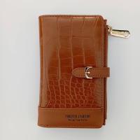 ราคา กระเป๋าสตางค์ใบกลาง Nattha สองพับ หนังPUอัดลายจรเข้ รุ่น E9012 (20962907253)