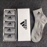 ราคา 5คู่1กล่อง ADIDASถุงเท้าข้อกลาง ถุงเท้านักเรียนกันลื่น ถุงเท้าใส่วิ่ง ใส่ออกกำลังกาย ฟุตบอล ผ้าดีไม่บาง ใส่สบาย ใส่ได้ทั้งชายและหญิง (20816834828)