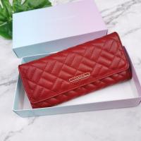 ราคา กระเป๋าสตางค์ ทรงยาว MODERN CLASSIC 100 หนังนิ่มPUมาก 3พับ เหมือนชาแนล งานเริ่ด พร้อมกล่อง (1140082600)