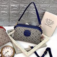 ราคา กระเป๋าสะพายข้างผู้หญิง แบรนด์แท้ Aisikadan อะชิคคาเด๊นท์ แท้ 100 ขนาด 10 นิ้ว มีสายให้ 2 เส้น (19893170798)