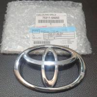 ราคา ของแท้ โลโก้กระจังหน้ารถ โตโยต้า ไทเกอร์ ไทเกอร์ D4D 4WD ของแท้ สีชุบ โคเมี่ยม CHROME ใส่ TOYOTA HILUX TIGER 1999 2003 (19057967189)