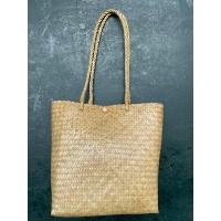 ราคา กระเป๋าสานกระจูด ทรงญาญ่า มี 2 ขนาด มีแบบซับใน มุมหนัง พู่ปลาตะเพียนให้เลือก (12216723720)