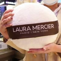 ราคา พร้อมส่ง laura mercier giant puff limited edition (16138223214)