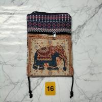 ราคา กระเป๋าลายช้าง กระเป๋าผ้าทอนากา ผ้าพื้นเมืองทางเหนือ กระเป๋าสายสะพายยาว กระเป๋าคล้องคอ กระเป๋าชาวดอย แต่งหน้ากระเป๋าลายช้าง (17471046475)