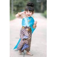 ราคา เซ็ต 2 ชิ้น ไม่รวมเครื่องประดับ size L เด็ก 5 6 ปี ชุดไทย สไบ ผ้าซิ่น หน้านาง ผ้าพิมพ์ทอง ชุดไทยเด็ก ผ้าไทย ผ้าสไบ ชุดไทยสำเร็จรูป thai dress kids (12465757675)