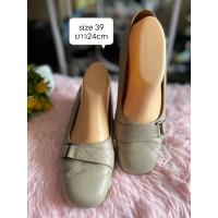 ราคา รองเท้าคัชชูมือสองsize 39ยาว24 สีครีม (19713664514)