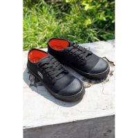 ราคา รองเท้านักเรียน Footnik พื้นเขียว รุ่น F205 (14599012469)