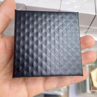 ราคา กล่อง กล่องใส่กำไล เครื่องประดับ สร้อยคอ สร้อยข้อมือ กล่องสี่เหลี่ยมรูปแบบเพชร ที่รองด้านในกำมะหยี่ (20850842025)