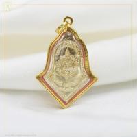 ราคา จี้องค์ท้าวเวสสุวรรณ เลี่ยมกรอบทองคำแท้ 90 กรอบทอง กันน้ำ รหัส A 511 7085 1 ท้าวเวชสุวรรณจำปีจิ๋วรุ่นฉลองอายุ 65 ปี (21053501422)