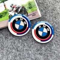 ราคา 2 ชิ้นโลโก้ BMW 50th ครบรอบ 3D สติกเกอร์อีพ็อกซี่ BMW อุปกรณ์ตกแต่งรถจักรยานยนต์หัวด้านข้างหางสติกเกอร์ตกแต่งรอบสติกเกอร์โลโก้รถ (19410101896)