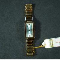 ราคา OP olym pianus sapphire นาฬิกาข้อมือผู้หญิง รุ่น 2429L 613 เรือนทอง ของแท้ประกันศูนย์ 1 ปี NATEETONG (12829100639)