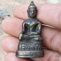 ราคา พระเครื่อง พระเชียงแสน ฐานสูง (15127687244)