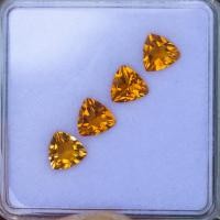 ราคา พลอยซิทรินแท้ Natural Citrine อัญมณีแห่งความรัก ทรงสามเหลี่ยมหนัก 2 68 กะรัต จำนวน 4 เม็ด เนื้อใส สะอาด มีไฟเต็มเม็ด พลอยแท้จากประเทศบราซิล (15272133131)