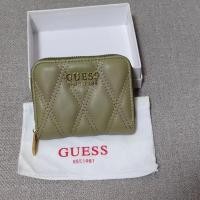ราคา Guess กระเป๋าสตางค์ ใบสั้น ใส่บัตรได้หลายใบ ทรงสี่เหลี่ยมขนมเปียกปูน แฟชั่นฤดูใบไม้ร่วง สําหรับผู้หญิง (20895674862)