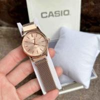 ราคา ลดจัดหนัก สินค้าราคาถูก นาฬิกาผู้หญิงCasio นาฬิกาข้อมือแฟชั่น สีดำ สีพิงค์ สายแม่เหล็ก ปรับสายได้เองใส่ง่ายไม่ต้องตัดสาย (19715633520)
