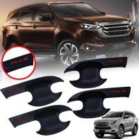 ราคา เบ้ารองมือเปิดประตู เบ้าหลุมกันรอย ถาดรองมือเปิด ถ้วยรองมือเปิด รุ่น อีซูซุ มิวเอ็กซ์ ISUZU MU X MUX ปี 2020 2021 สีดำด้าน โลโก้แดง 4 ชิ้น (6201014291)