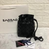 ราคา ของแท้100 2023ใหม่แฟชั่น Bao Issey Miyake กระเป๋าถือกระเป๋าสะพายไหล่ทรงขนมจีบมีสายรูดแฟชั่นลายเรขาคณิตกระเป๋าของกระเป๋าสะพายข้างสตรี (19953460349)