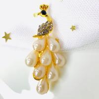 ราคา vintage jewlelry เข็มกลัดมุกอัลลอย เข็มกลัดแฟชั่น เข็มกลัดมุก เข็มกลัดทอง เข็มกลัดเงิน brooch (7206846552)