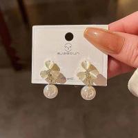 ราคา WHC Jewelry ใหม่แฟชั่น Clover Opal Pearl Drop ต่างหูสำหรับผู้หญิง Simple Design (16176797875)