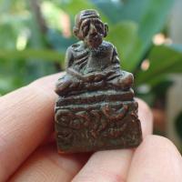 ราคา ลดทั้งร้าน รูปหล่อหลวงปู่ทิม อิสริโก วัดละหารไร่ พิมพ์ฐานสูง เนื้อผงกะลาตาเดียว ผสมเนื้อว่านรุ่นนี้สร้างปีลึกมากอานุภาพครอบจักรวาล (19456633224)