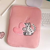 ราคา พร้อมส่ง กระเป๋าใส่ไอแพด เคส iPad โน้ตบุ๊ค รุ่น squirrel ขนาด 11 15 นิ้ว มีช่องใส่ปากกา เคสไอแพด soft case กระเป๋าแล็ปท็อป laptop MacBook Notebook (20397094846)