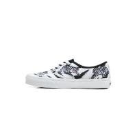 ราคา AUTHENTIC STORE VANS AUTHENTIC SPORTS SHOES VN0A5KRDWHT THE SAME STYLE IN THE MALL (21245708869)