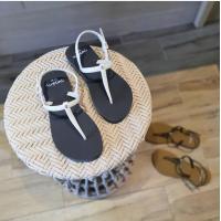 ราคา CHO I CE รองเท้าแตะรัดส้นหญิง ดำรัดส้นขาว เพชร2 รองเท้าแตะยางพารา นุ่ม ใส่สบาย ไม่กัด (6333092463)