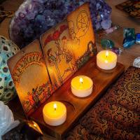 ราคา ที่ใส่ไพ่ทาโร่ไม้ตั้งได้ดวงจันทร์สามดวงขั้นตอนที่ใส่ไพ่ทาโร่สัญลักษณ์ของตกแต่งไพ่ทาโรต์ที่วางไพ่ทาโร่ยืนการ์ดจอแสดงผลขาตั้งไพ่ทาโร่สำหรับอ่านหนังสือ (19981923622)