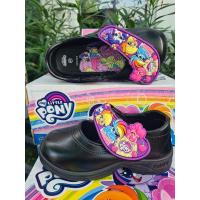 ราคา รองเท้านักเรียนหญิง รองเท้าPONY รองเท้านักเรียนมีไฟ รองเท้าอนุบาล รองเท้าพละเด็ก รองเท้าลายม้าโพนี่ สีดำ พร้อมส่ง (17022302586)