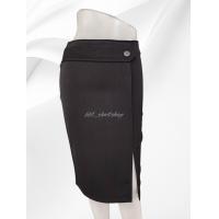 ราคา กระโปรงสีดำพื้นแต่งกระดุม ทรงสอบและแบบหางปลา (19690600450)