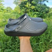 ราคา รองเท้า Crocs LiteRide Clog รองเท้าลำลองรัดชน สีมาใหม่ 40 46 สีน้ำตาล เหมาะกับผู้ชายมากเลยค่ะ (19713949860)