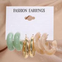 ราคา 17KM Pearl Twist Hoop ต่างหูชุดผีเสื้ออะคริลิค Dangle ต่างหูสำหรับผู้หญิงโลหะ Hollow Gold Plated ต่างหูการ์ตูน Jewelry (16914248057)