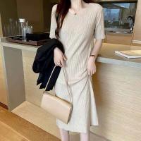 ราคา QJshop เดรส ดีไซน์เริ่ด ลุคเรียบหรูดูแพง ชุดเดรส สีพื้น ยาวคลุมเข่า หวานมาก เหมาะสำหรับออกงาน (15952893304)