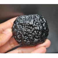 ราคา สะเก็ดดาว Tektite อัญมณีศักดิ์สิทธิ์แห่งพระกฤษณะ น้ำหนัก 72 80 g ขนาด 42 3 27 8 51 3 mm พลอยแท้ 100 เนื้อดี ราคาถูก (20412594066)