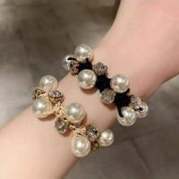 ราคา La jadore ยางรัดผมประดับไข่มุก ยางรัดผมเกาหลี ยางมัดผมน่ารักขนาดเล็ก แบบเรียบๆ สำหรับผู้หญิง Pearl rubber band girl hair band ponytail hair rope (19854986437)