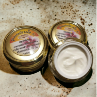 ราคา 10g ครีมซุปเปอร์ขาวใส S1 สูตรพิเศษ ของแท้ดั้งเดิม100 ครีมทากลางคืน ขนาด 10กรัม (21156303050)