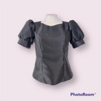 ราคา เสื้อแขนตุ๊กตา เสื้อคอปาด ผ้าไหมอิตาลี อัดกาวทั้งตัว (18342949179)