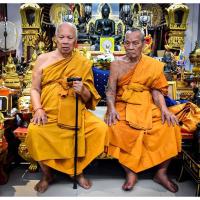 ราคา เหรียญหล่อไอ้ไข่ รุ่นเจ้าสัวพันล้าน หลวงพ่อพัฒน์วัดห้วยด้วนปลุกเสก สร้างน้อย สวยน่าใช้ (12379455468)