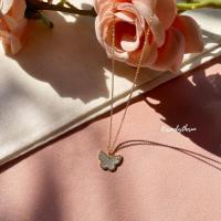 ราคา Kissmebythesun Fannie Necklace สร้อยคอผีเสื้อชุบทองคำขาว 14k (19615790903)