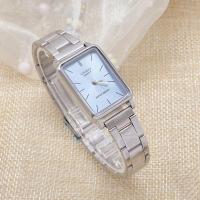 ราคา Panda watch65 นาฬิกาข้อมือผู้หญิง คาสิโอ รุ่น LTP 1165A 4CDF สายสแตนเลส ทรงสี่เหลี่ยมผืนผ้า หน้าปัด 22 มม มี 13 สี แถมถ่านฟรี (18233127004)