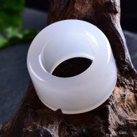ราคา แหวนหินโมราธรรมชาติแหวนหินโมราสีขาวแหวนหยกแบบตรงระยิบระยับโปร่งใส (12992143930)