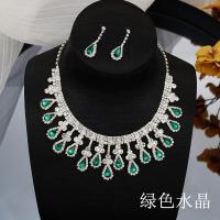 ราคา สีฟ้าสีแดงคริสตัลยุโรปและอเมริกาขายร้อนชุดสร้อยคอเจ้าสาว แฟชั่นระดับไฮเอนด์สีคริสตัลสร้อยคอและต่างหูชุดสองชิ้น (16924850591)