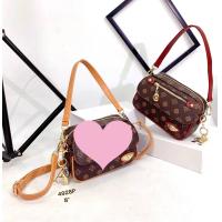 ราคา กระเป๋า Aisikadan แท้ กระเป๋าสะพาย ขนาด 8 นิ้ว คุณภาพพรีเมี่ยม มีสายให้ 2 เส้น 4928P (19717013743)