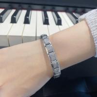 ราคา Star chain y2k hot girl titanium steel hollow five pointed star stacked bracelet couple ins niche (20512775267)