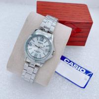 ราคา นาฬิกาข้อมือ ผญ นาฬิกา ผู้หญิง นาริกาผู้หญิง นาฬิกาคาสิโอ รุ่น L V004D สายนาฬิกา สแตนเลส ขนาดหน้าปัด 32 มม แถมถ่าน และ กล่องคาสิโอฟรี (16404930140)