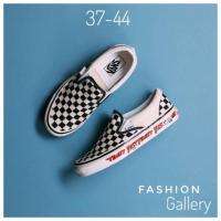 ราคา รองเท้าผ้าใบ Vans สลิปออน แบบสวม ลายคลาสิค สุดฮิต ใส่ได้ทั้งผู้ชายและผู้หญิง สินค้าพร้อมส่ง (12236398833)