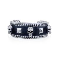 ราคา ake ake The Ultimate Skull Bangle Rebirth Oversized กำไลข้อมือเงินแท้ 925 แกะมือขัดเงาลงดำ ลายกระโหลกเกิดใหม่ที่ดูเฟียชกว่าเดิม (14998944165)