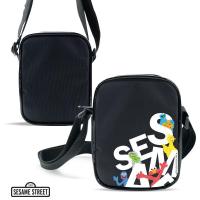 ราคา SST3 กระเป๋าสะพาย Sesame Street Big Letters Crossbody Bag W12xH15xS4 5 cm BK (21049759163)